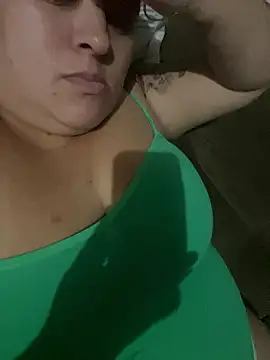 bruna438 online show from 01/17/26, 07:46