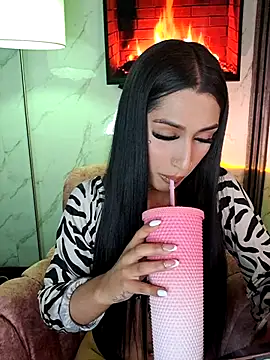  Denisse444 online show from 03/04/26, 08:15