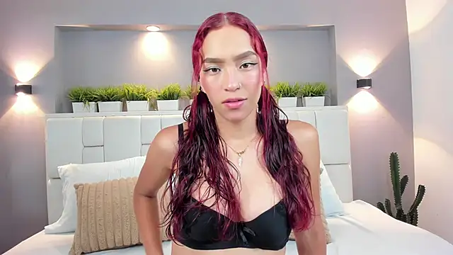 Snapshot of LunnaBlake chatting on 09/26/25, 03:54 LunnaBlake online show from 09/26/25, 03:54