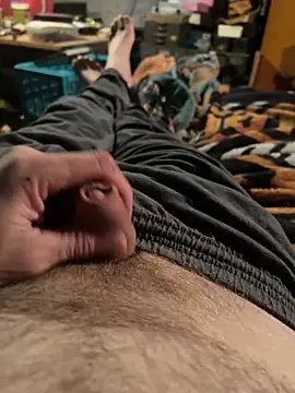 Snapshot of Cowboy815 chatting on 09/28/25, 08:52 Cowboy815 online show from 09/28/25, 08:52