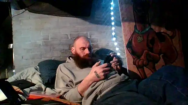 Snapshot of Cowboy815 chatting on 01/13/26, 09:14 Cowboy815 online show from 01/13/26, 09:14