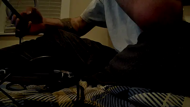 Snapshot of Cowboy815 chatting on 02/23/26, 04:21 Cowboy815 online show from 02/23/26, 04:21