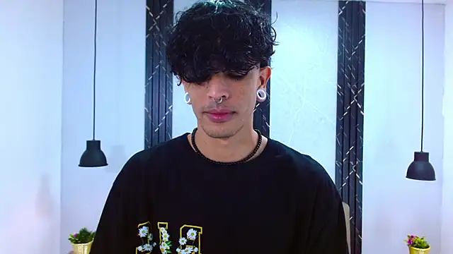 Franvill Trato online show from 09/27/25, 07:30