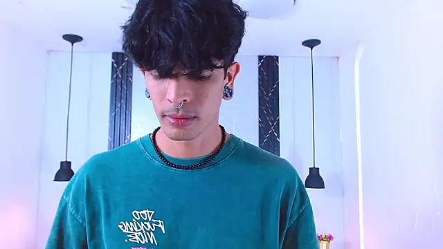 Franvill Trato online show from 11/08/25, 12:44