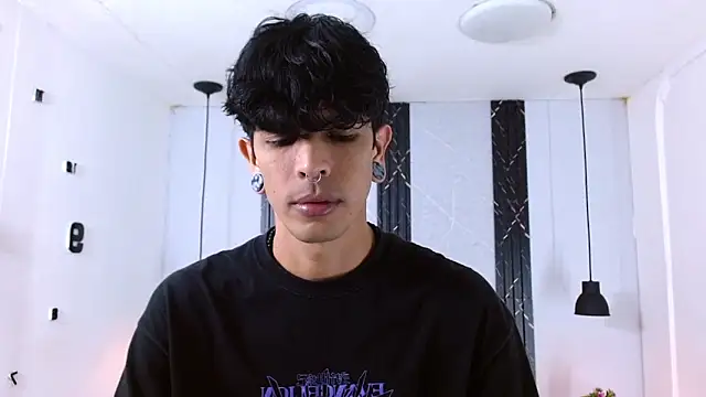 Franvill Trato online show from 11/13/25, 05:45