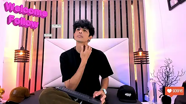 Franvill Trato online show from 11/29/25, 07:17