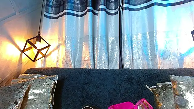 Cristal Gem1 online show from 02/06/26, 04:28