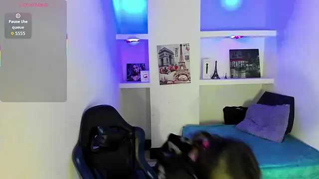 Snapshot of sara_candy75 chatting on 09/13/25, 11:04 sara candy75 online show from 09/13/25, 11:04