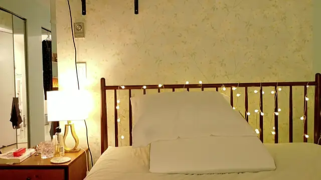 sicklitgirl online show from 10/13/25, 04:29