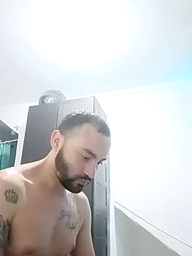 Snapshot of este_juan chatting on 04/07/26, 03:29 este juan online show from 04/07/26, 03:29