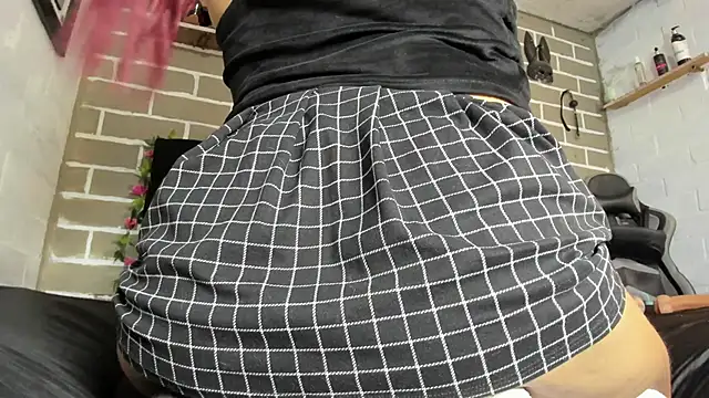 Snapshot of CharlotteBrowm chatting on 10/10/25, 06:07 CharlotteBrowm online show from 10/10/25, 06:07