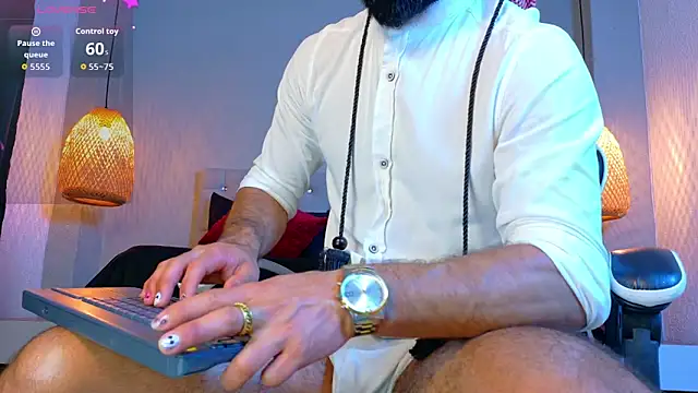 Snapshot of Thaiel_Fosteer chatting on 10/01/25, 07:03 Thaiel Fosteer online show from 10/01/25, 07:03