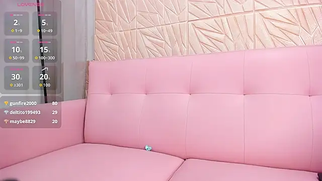 Snapshot of MAGIC_ISA chatting on 10/31/25, 11:28 MAGIC ISA online show from 10/31/25, 11:28