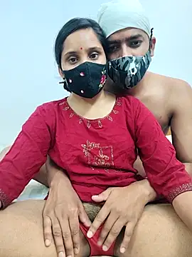 Snapshot of Miss_Riya20 chatting on 04/14/26, 04:35 Miss Riya20 online show from 04/14/26, 04:35