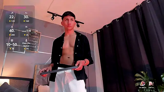 Snapshot of oliver_mr_ chatting on 11/30/25, 09:30 oliver mr online show from 11/30/25, 09:30