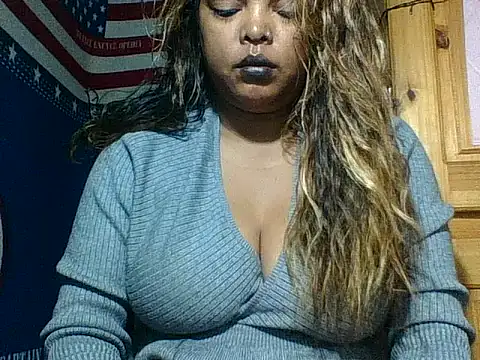 Snapshot of SEXY_METISE chatting on 03/12/26, 12:39 SEXY METISE online show from 03/12/26, 12:39