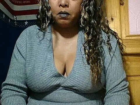 Snapshot of SEXY_METISE chatting on 03/13/26, 02:29 SEXY METISE online show from 03/13/26, 02:29