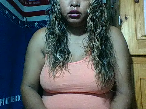 Snapshot of SEXY_METISE chatting on 03/14/26, 01:23 SEXY METISE online show from 03/14/26, 01:23