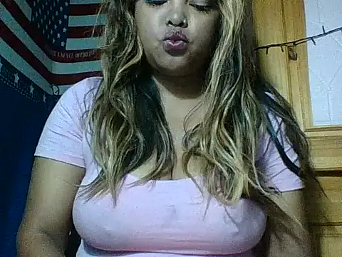 Snapshot of SEXY_METISE chatting on 03/24/26, 12:15 SEXY METISE online show from 03/24/26, 12:15