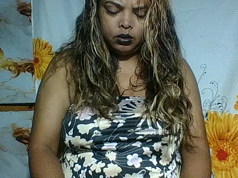 Snapshot of SEXY_METISE chatting on 04/24/26, 12:24 SEXY METISE online show from 04/24/26, 12:24