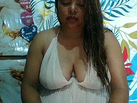SEXY METISE online show from 05/17/26, 08:01