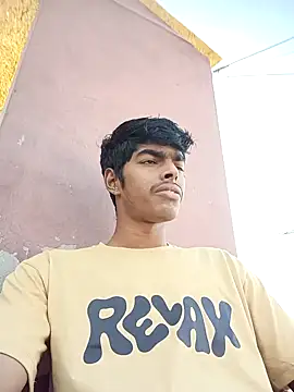 Snapshot of monster_33 chatting on 03/24/26, 11:15 monster 33 online show from 03/24/26, 11:15