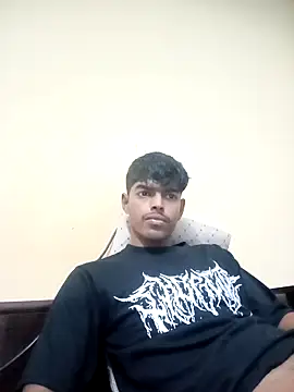 Snapshot of monster_33 chatting on 04/16/26, 07:53 monster 33 online show from 04/16/26, 07:53