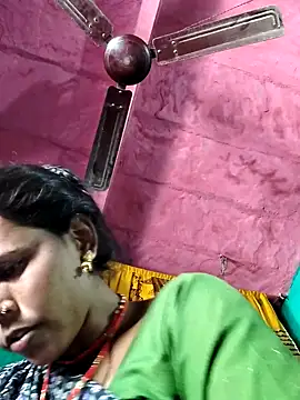 Pooja750 online show from 10/19/25, 05:19