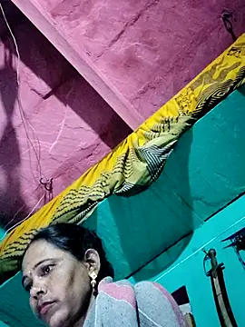 Pooja750 online show from 11/05/25, 08:42