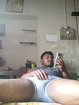 Snapshot of Your-Fav-Buddy chatting on 10/25/25, 10:01 Your-Fav-Buddy online show from 10/25/25, 10:01