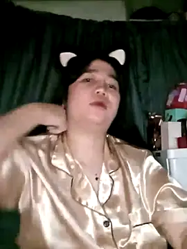 Snapshot of Asianhotskinny chatting on 04/20/26, 03:26 Asianhotskinny online show from 04/20/26, 03:26