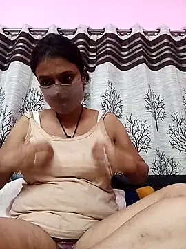 Gullapi online show from 09/15/25, 05:18