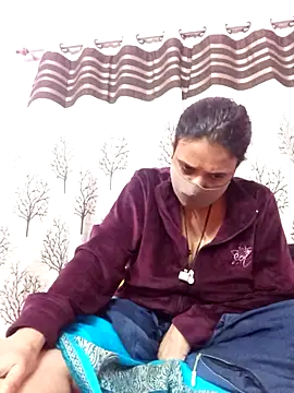 Snapshot of Gullapi chatting on 01/15/26, 05:16 Gullapi online show from 01/15/26, 05:16