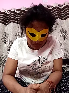 Snapshot of Gullapi chatting on 02/06/26, 03:33 Gullapi online show from 02/06/26, 03:33