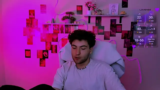 Snapshot of joseph_bear_ chatting on 04/01/26, 08:48 joseph bear online show from 04/01/26, 08:48