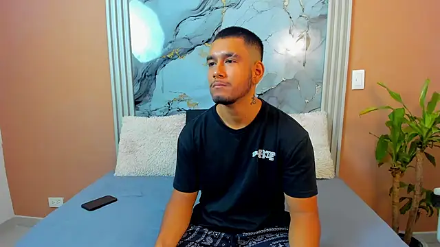  online show from 10/26/25, 02:01