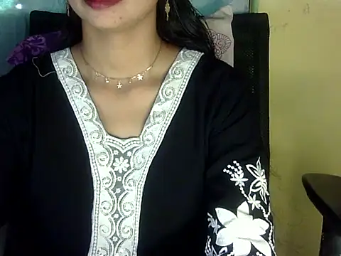 Snapshot of Rahat_S chatting on 03/29/26, 06:13 Rahat S online show from 03/29/26, 06:13