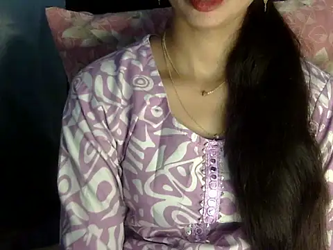 Snapshot of Rahat_S chatting on 05/16/26, 06:21 Rahat S online show from 05/16/26, 06:21