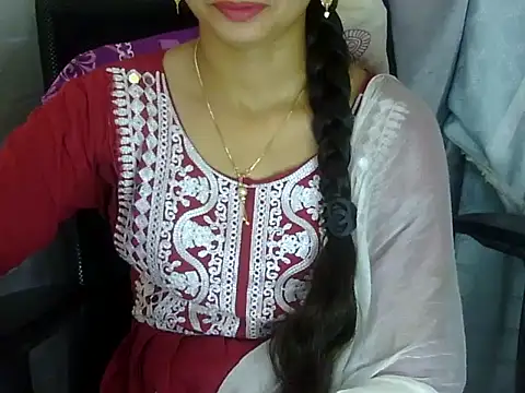 Snapshot of Rahat_S chatting on 05/25/26, 07:58 Rahat S online show from 05/25/26, 07:58