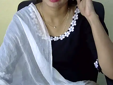 Snapshot of Rahat_S chatting on 05/31/26, 06:53 Rahat S online show from 05/31/26, 06:53