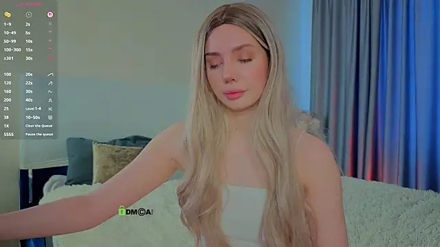 Snapshot of _sophielov chatting on 03/31/26, 12:27 sophielov online show from 03/31/26, 12:27