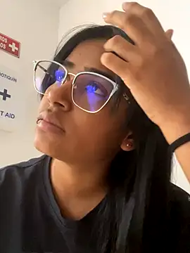 zoe evans5 online show from 09/11/25, 11:43