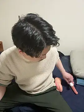 Snapshot of Arista_09 chatting on 03/17/26, 03:04 Arista 09 online show from 03/17/26, 03:04