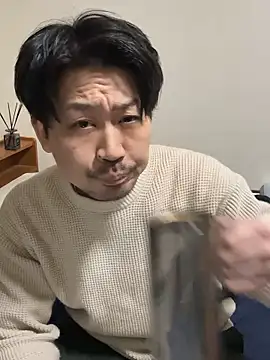 Snapshot of Arista_09 chatting on 03/23/26, 06:01 Arista 09 online show from 03/23/26, 06:01