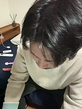 Snapshot of Arista_09 chatting on 03/25/26, 06:25 Arista 09 online show from 03/25/26, 06:25