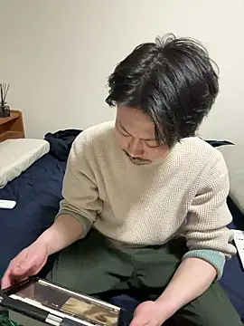 Snapshot of Arista_09 chatting on 03/27/26, 03:01 Arista 09 online show from 03/27/26, 03:01