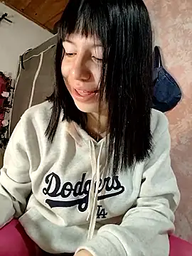 Kitty Melodi online show from 11/08/25, 09:09