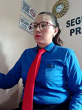 Hannah-colx online show from 10/18/25, 02:18