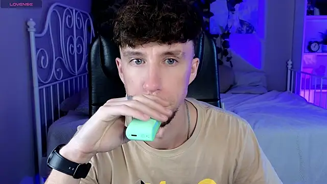 mark caron online show from 09/14/25, 03:16