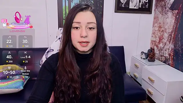 Eva Roussell online show from 06/04/26, 03:07